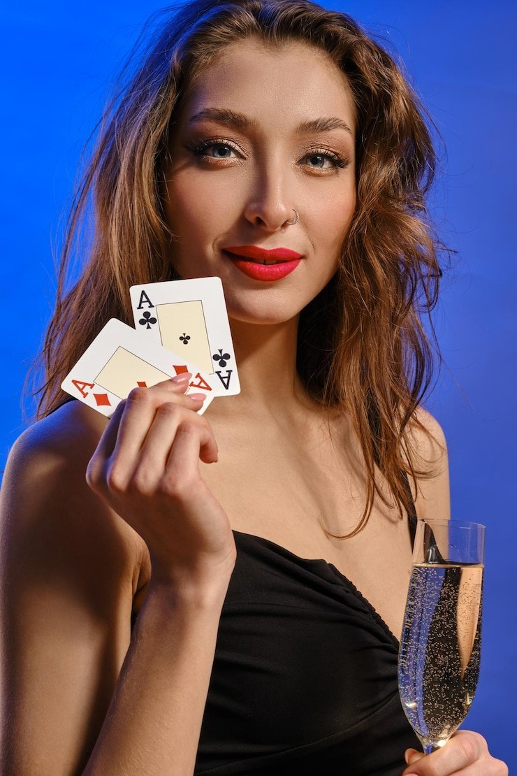 Pengguna menikmati kasino langsung dengan dealer live dan interaksi real time yang menyenangkan